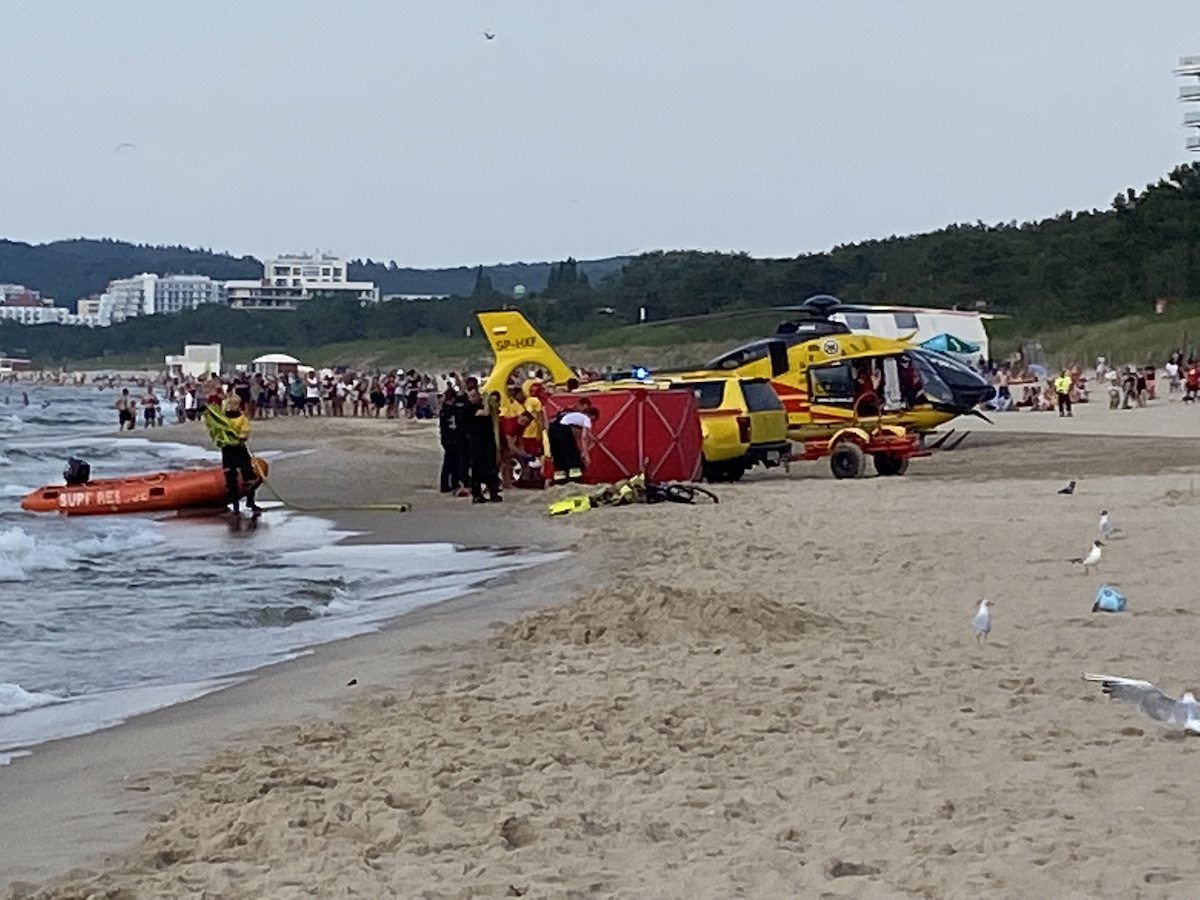 Wypadek na plaży w Międzyzdrojach